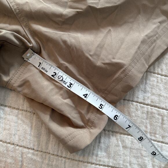 Wowie Men’s Shorts Flow 2.0 Men’s XXL Desert Tan Stretch Ultralite Outdoors EUC - Picture 10 of 11